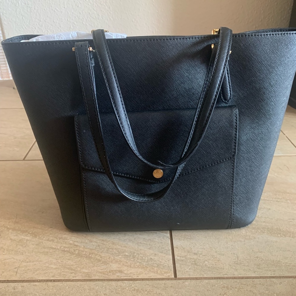 Michael kors messenger bag